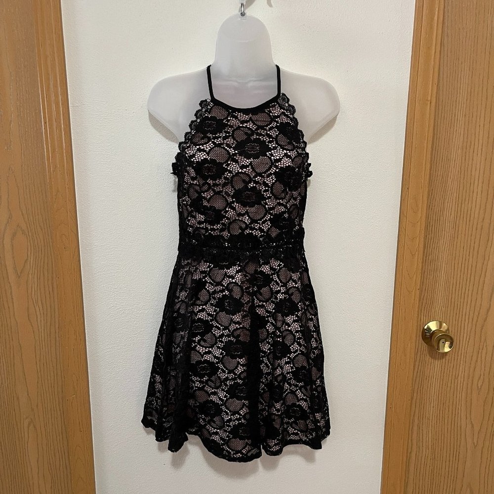 Black and Pink Lace Dress (Small)